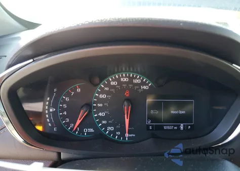 2019 Chevrolet Trax 1Lt z USA, uszkodzony, nr VIN KL7CJLSB2KB906021